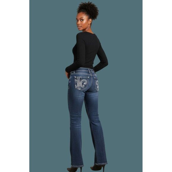 Miss Me Boot Cut Embellished Fleur De Lis Pockets Women Size 29 Inseam 32" - Picture 1 of 15